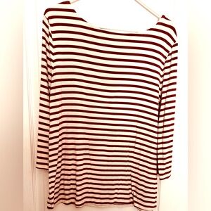 Boat Neck striped Tee.Great top to wear shopping boating or fun! 3/4 sleeves.